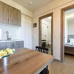 Philippos Residences *