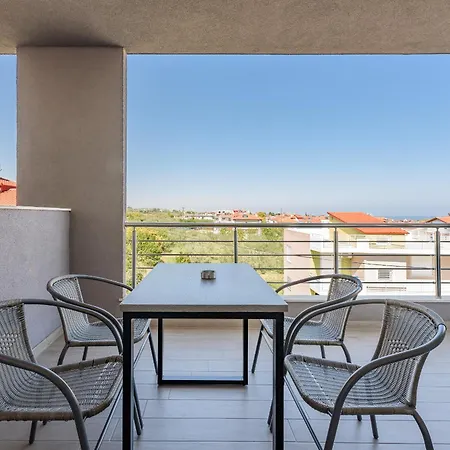 Apartamento Philippos Residences