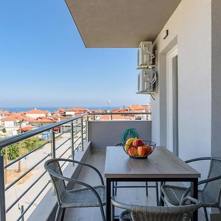 Philippos Residences شقة *