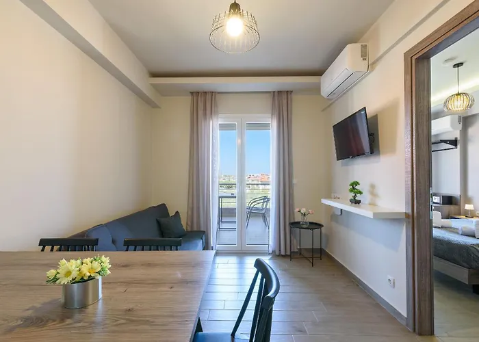 Philippos Residences *