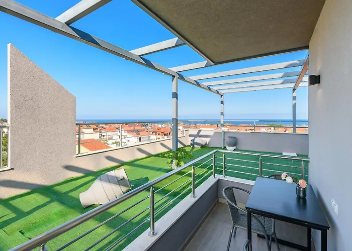 Philippos Residences